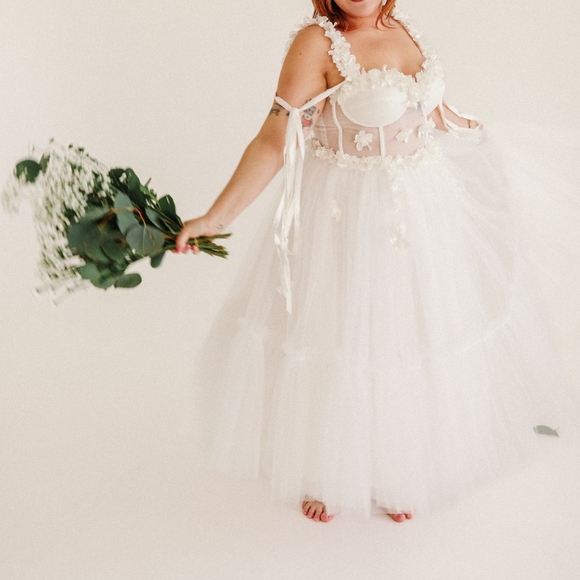 Ava Gowns Willow Tea Length White Bridal Gown - Picture 1 of 6